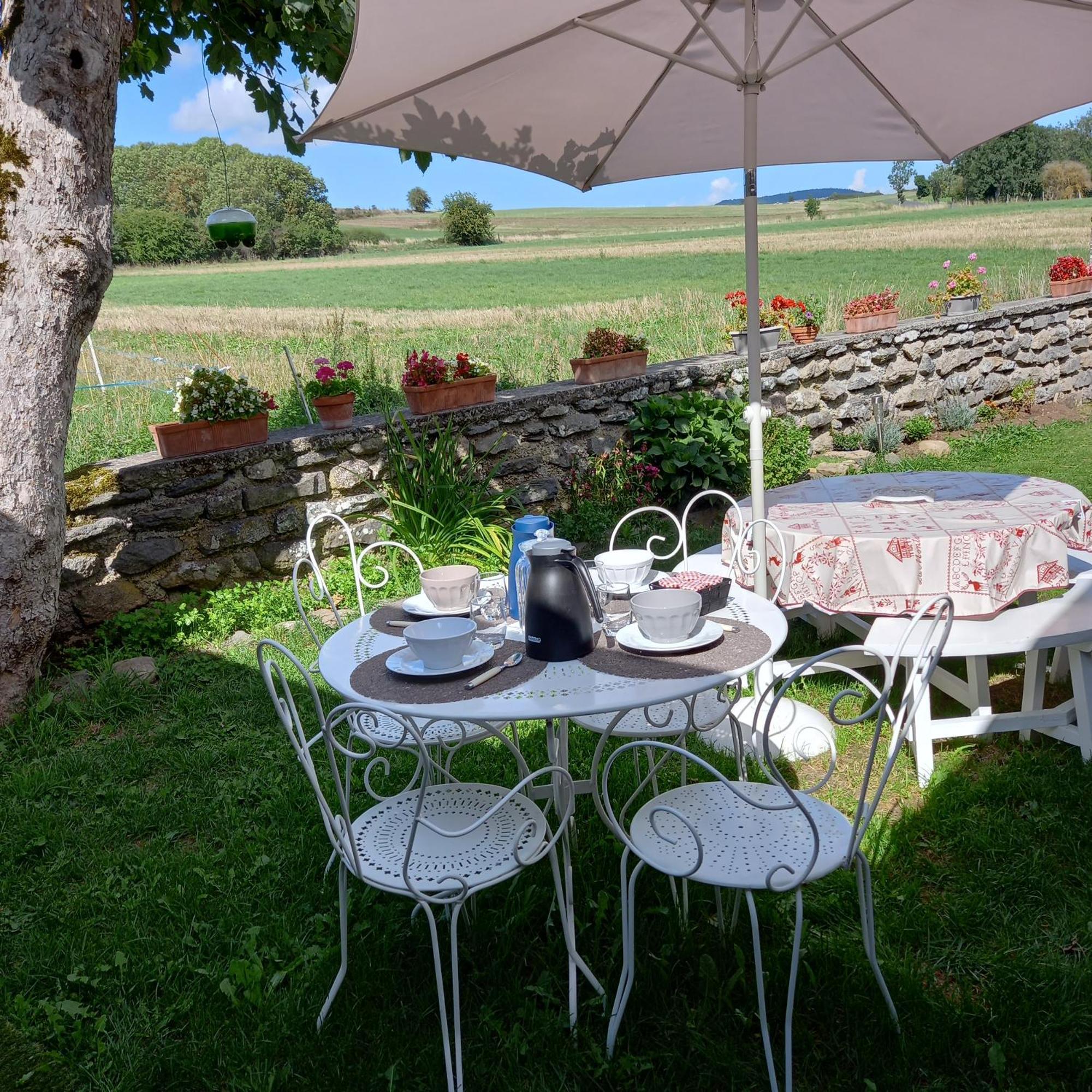Bed and Breakfast Boufavent à Salettes Extérieur photo